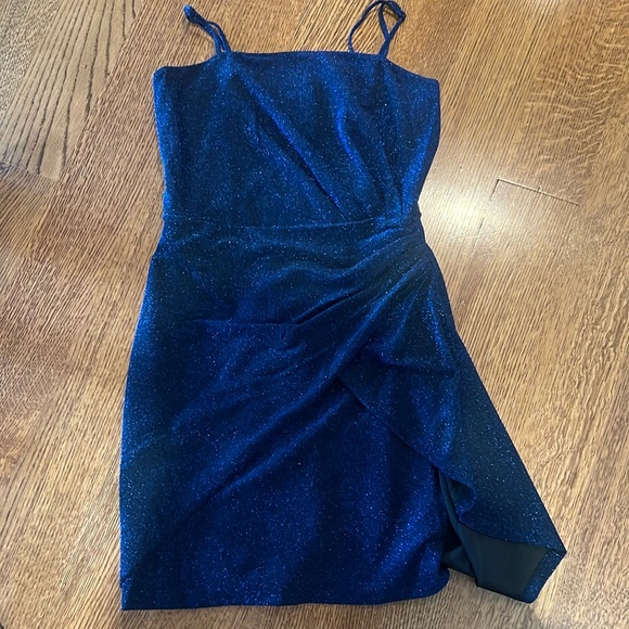 NWT SPARKLY BLUE DRESS SIZE SMALL - Picture 1 of 4